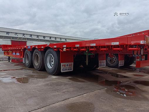 13.75低平板半掛車